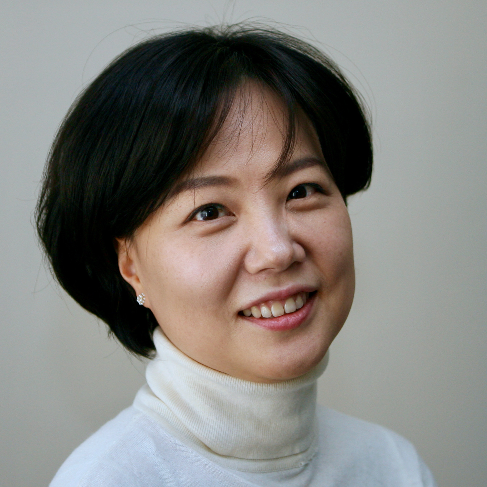 Michin Hong's Headshot